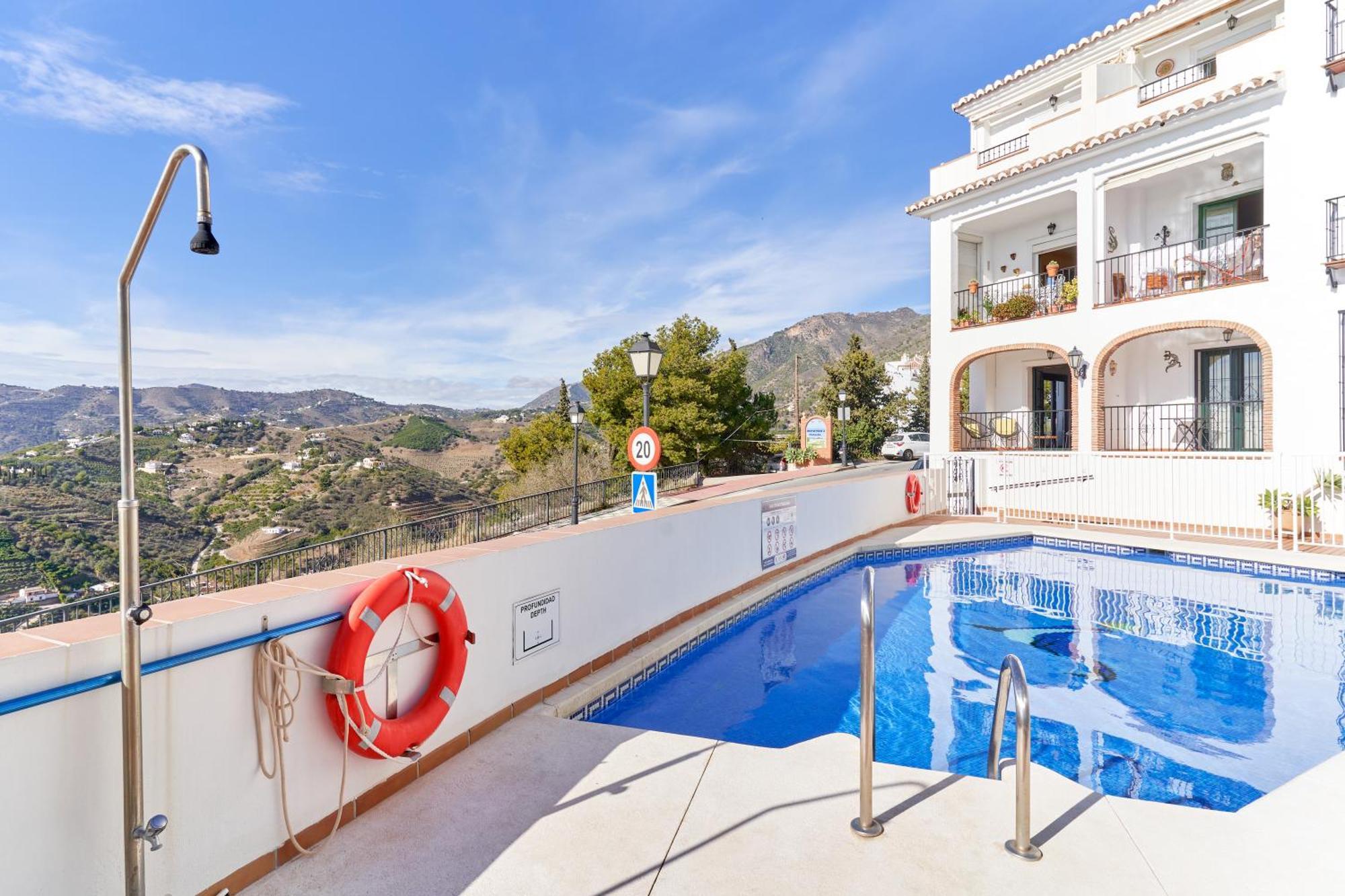 Apartment In Balcon De Frigiliana Buitenkant foto